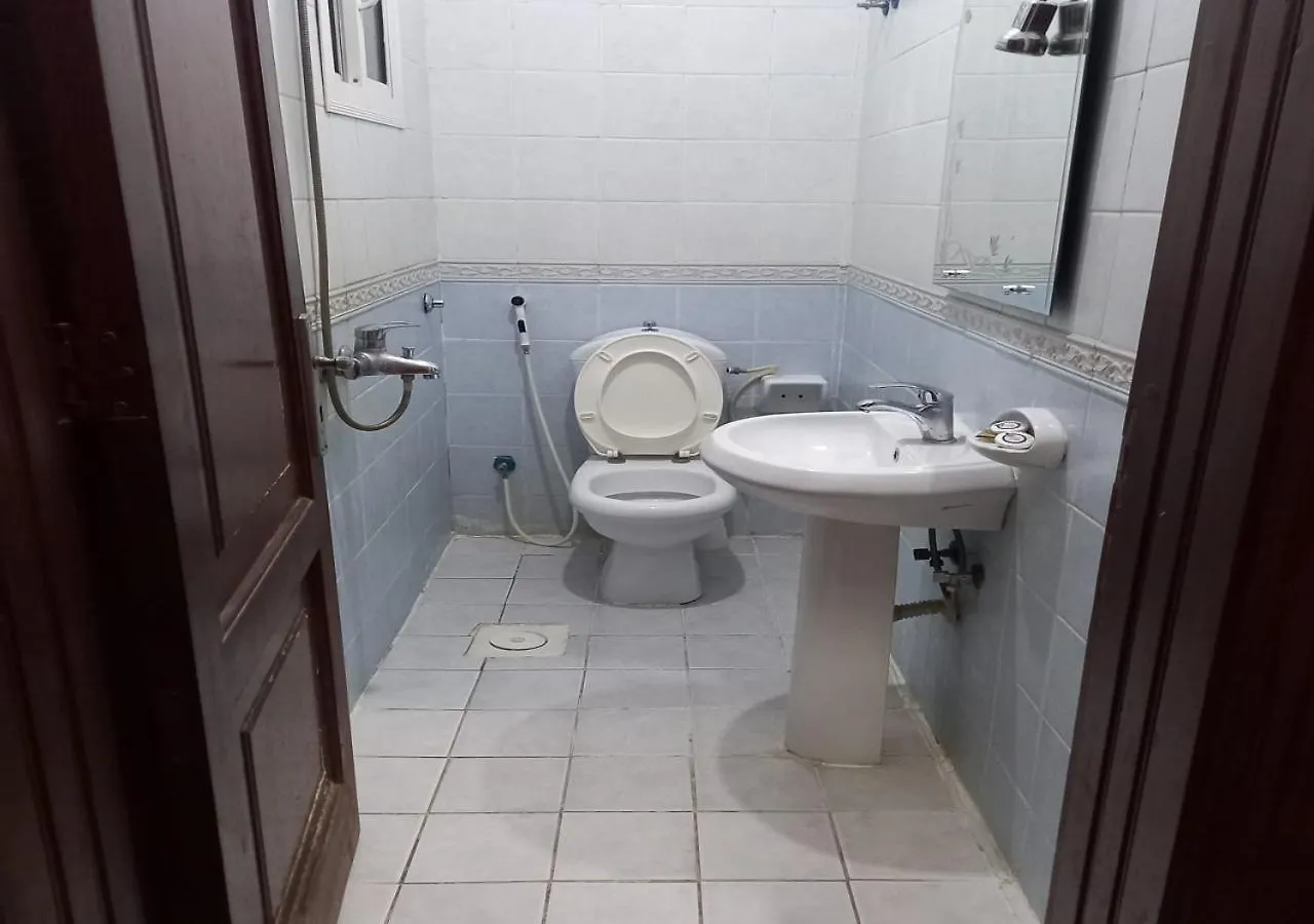 Hotel فندق كنان السبعين DDjeddah