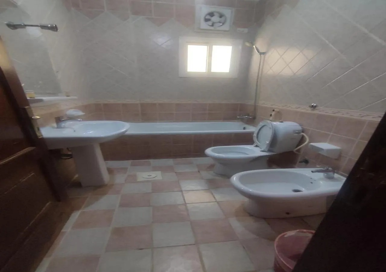 Hotel فندق كنان السبعين DDjeddah